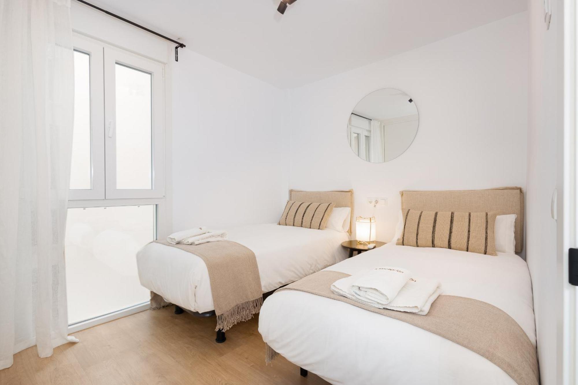 Apartment C36 Elegant 2 Bdr Amazing Views